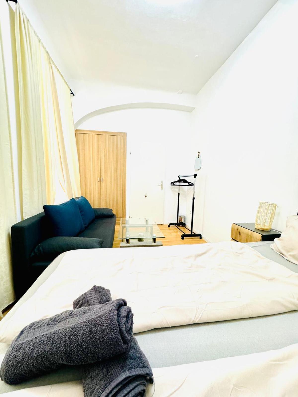 Comfy Rooms In A Shared Apt, 8Min To Rathausplatz فيينا المظهر الخارجي الصورة