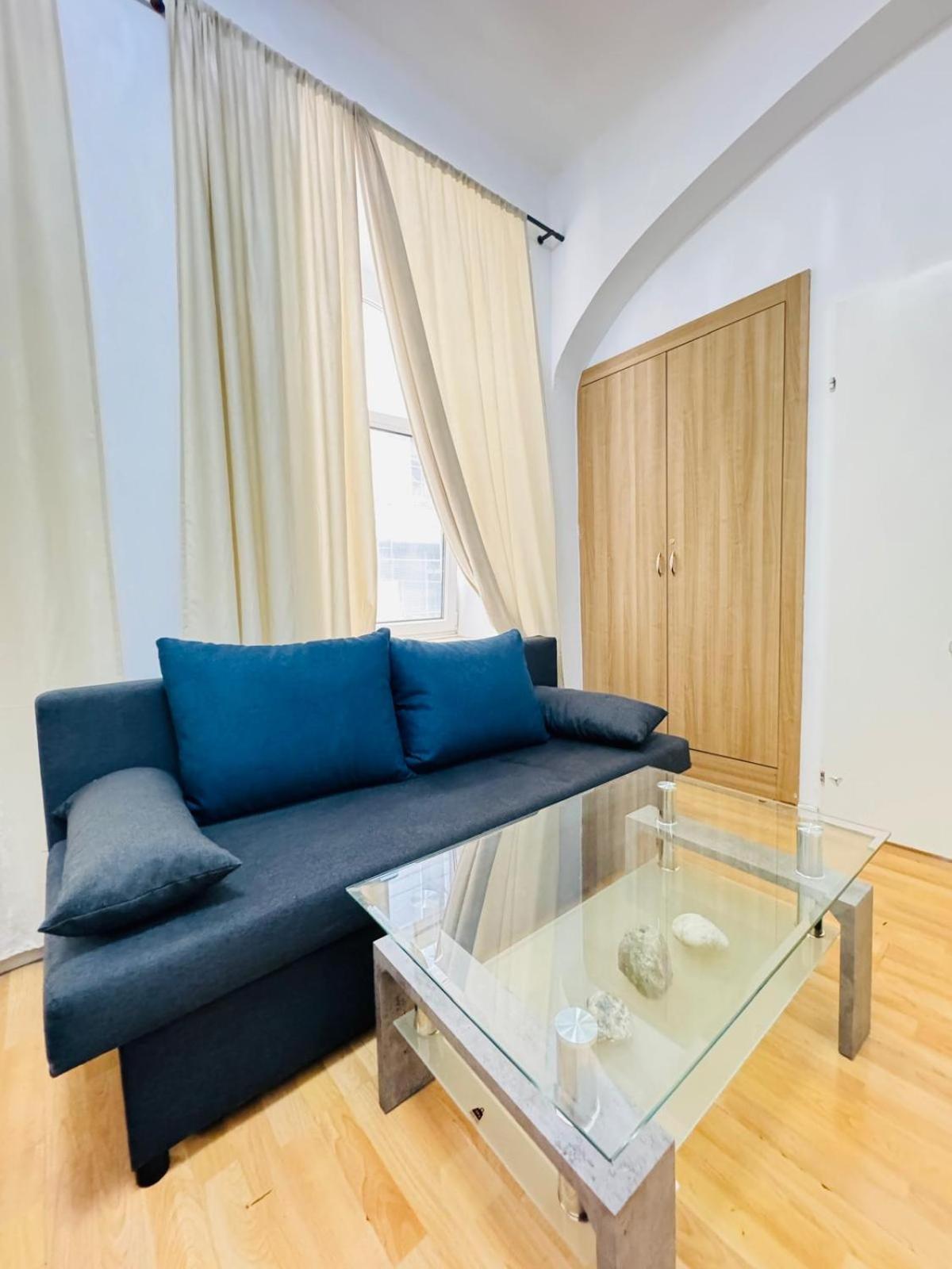 Comfy Rooms In A Shared Apt, 8Min To Rathausplatz فيينا المظهر الخارجي الصورة
