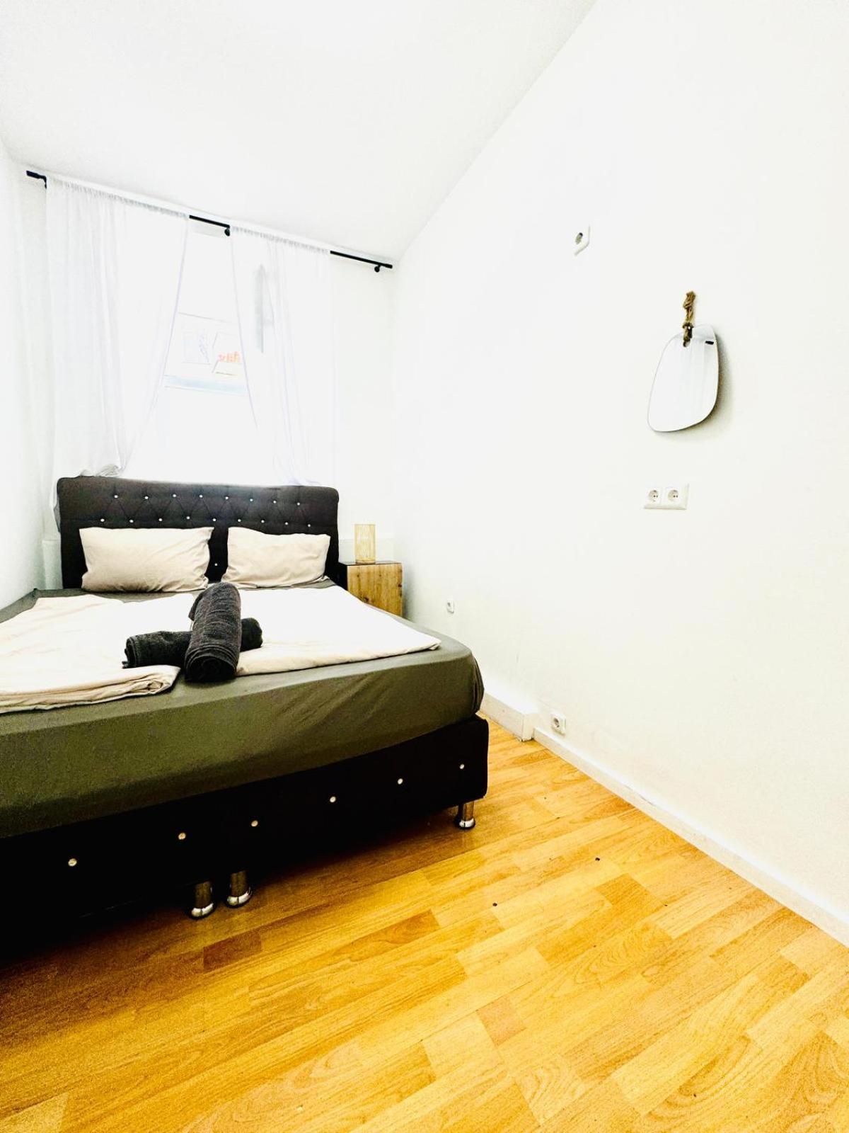 Comfy Rooms In A Shared Apt, 8Min To Rathausplatz فيينا المظهر الخارجي الصورة
