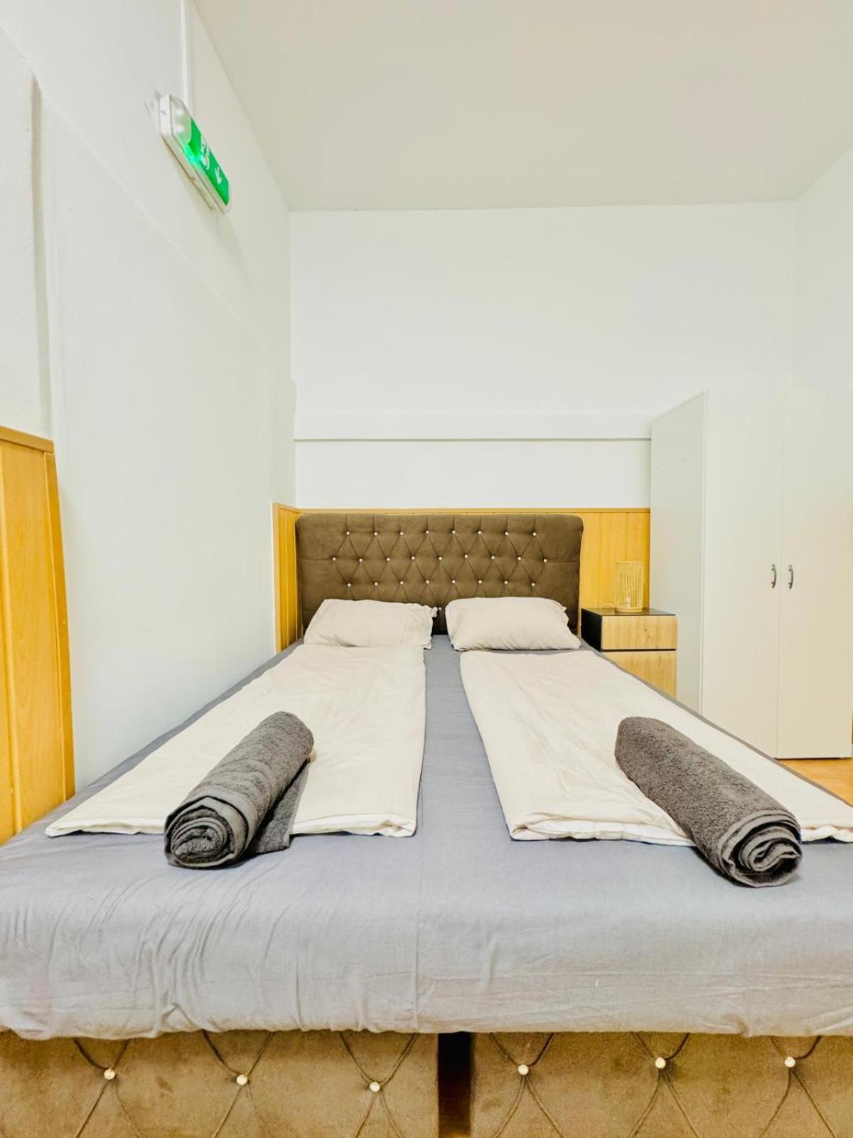 Comfy Rooms In A Shared Apt, 8Min To Rathausplatz فيينا المظهر الخارجي الصورة