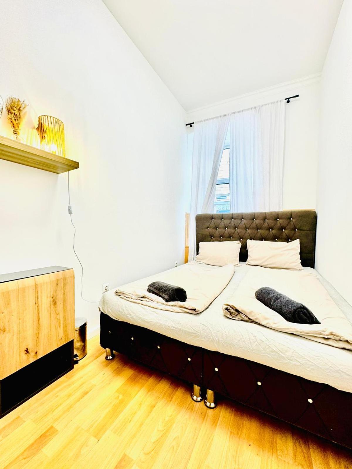 Comfy Rooms In A Shared Apt, 8Min To Rathausplatz فيينا المظهر الخارجي الصورة