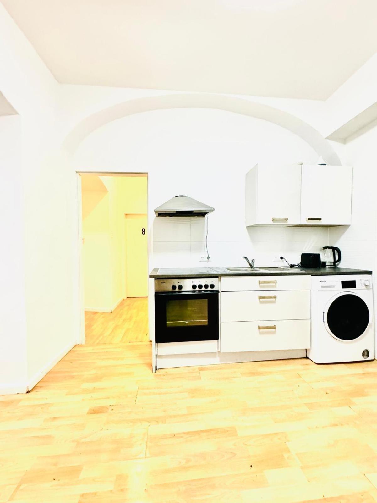 Comfy Rooms In A Shared Apt, 8Min To Rathausplatz فيينا المظهر الخارجي الصورة