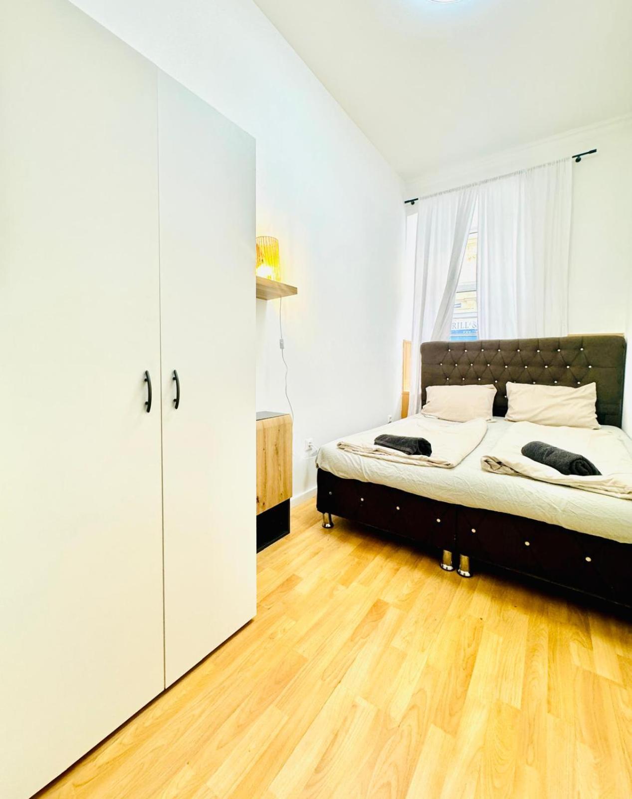 Comfy Rooms In A Shared Apt, 8Min To Rathausplatz فيينا المظهر الخارجي الصورة