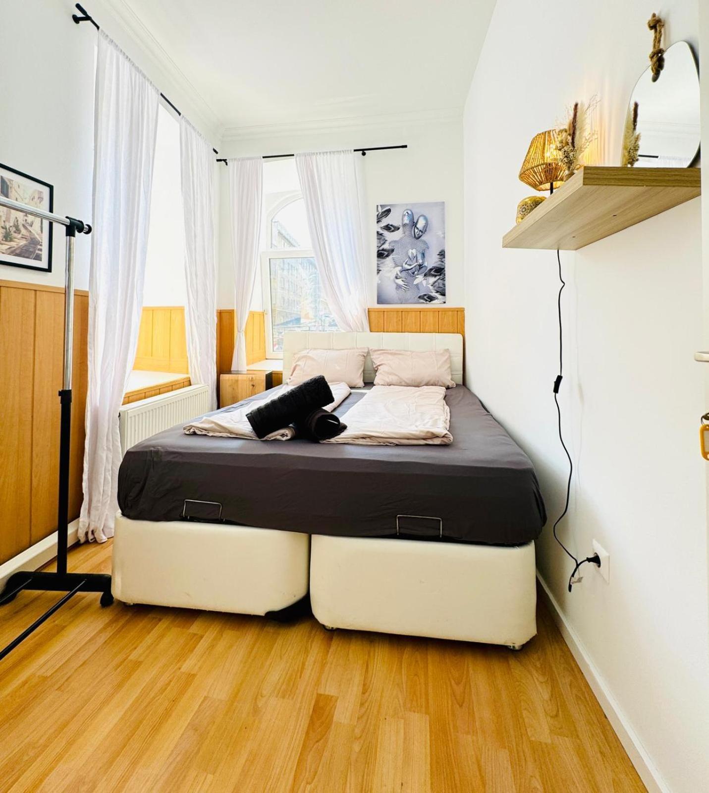 Comfy Rooms In A Shared Apt, 8Min To Rathausplatz فيينا المظهر الخارجي الصورة
